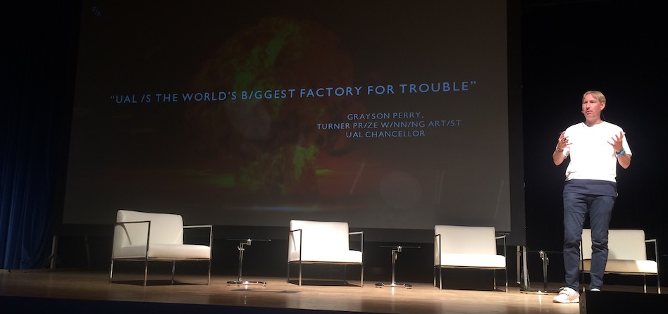 Mathew Drinkwater (London College of Fashion): &ldquo;La moda cambia manera de fabricar, presentar y vender&rdquo;